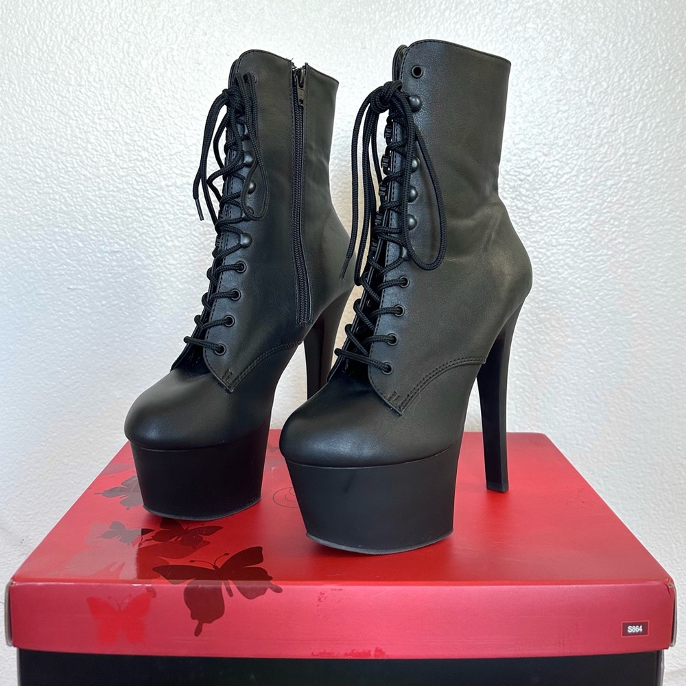 Pleaser Black Lace-Up Platform stilettos Boots